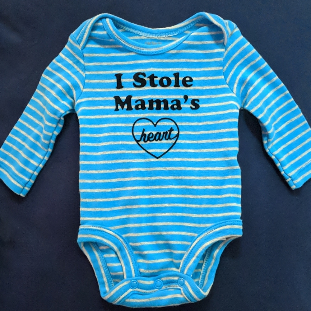 Carter's Newborn long sleeve onesie